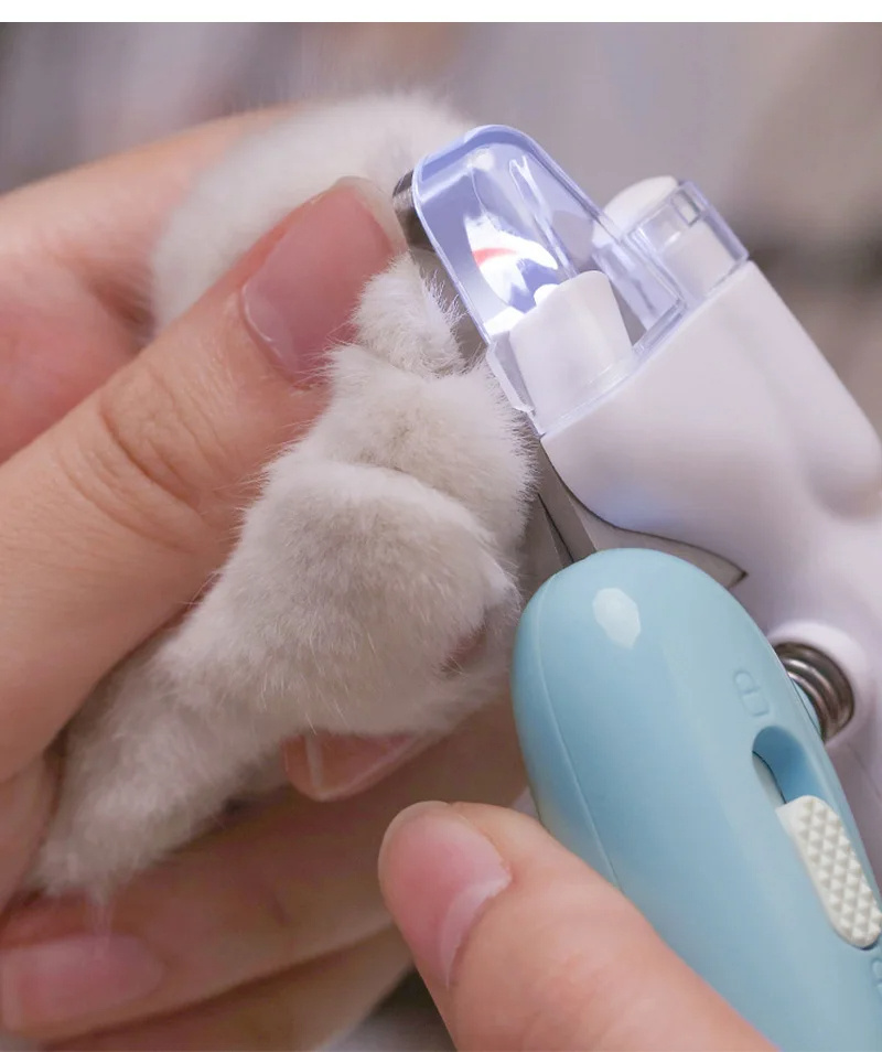 Safe LED Clipper